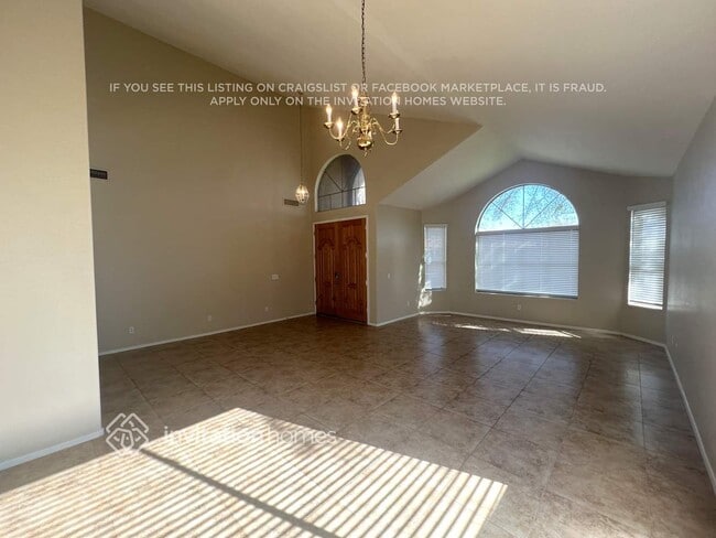 11402 E Rafael Ave in Mesa, AZ - Foto de edificio - Building Photo