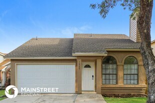 10227 Athens Fld Dr in San Antonio, TX - Building Photo