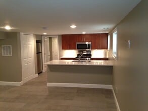 4911 14th St NW, Unit 2BR 1BA Basement in Washington, DC - Foto de edificio - Building Photo