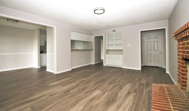 13611 Ravensway Dr in Cypress, TX - Building Photo - Building Photo