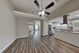 18002 Golden Ridge Dr in Houston, TX - Building Photo - Building Photo