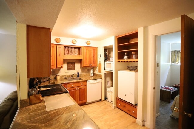 property at 18 Windsor Hill Way