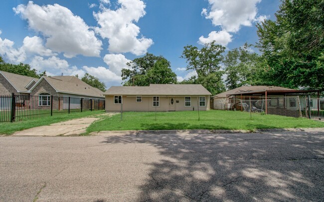 property at 5839 Southurst St