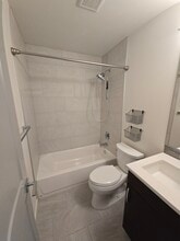 2420B NW 61st St in Seattle, WA - Building Photo - Building Photo