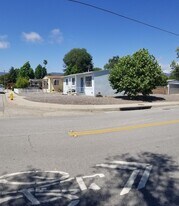209 Jeffrey Dr in San Luis Obispo, CA - Building Photo