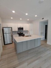 6607 Lake Woodlands Dr-Unit -218.1 in The Woodlands, TX - Building Photo - Building Photo