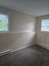 3 Quien St in Danbury, CT - Building Photo - Building Photo