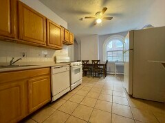 186 Naples Rd, Unit 3 in Brookline, MA - Building Photo