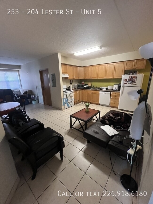 property at 204-204 Lester St