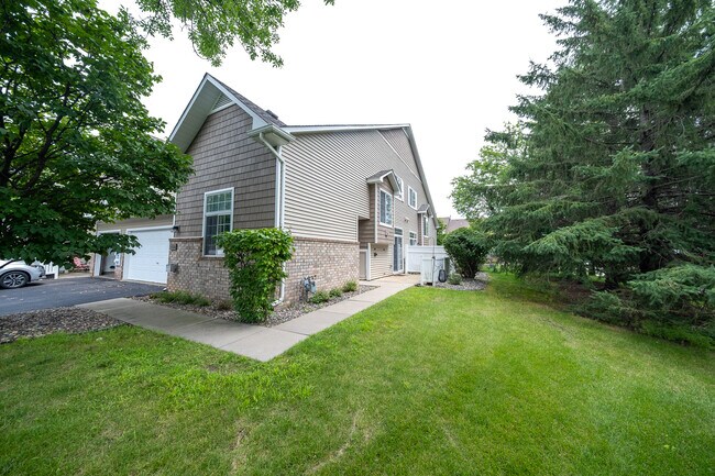 property at 17870 Cobblestone Way