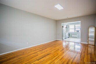 470 E Broadway in Long Beach, NY - Building Photo - Building Photo