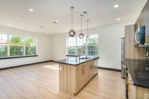 142 Church St in Phoenixville, PA - Building Photo