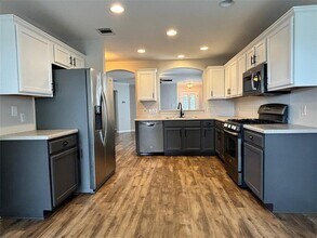 1702 McDowell Bend in Leander, TX - Building Photo - Building Photo