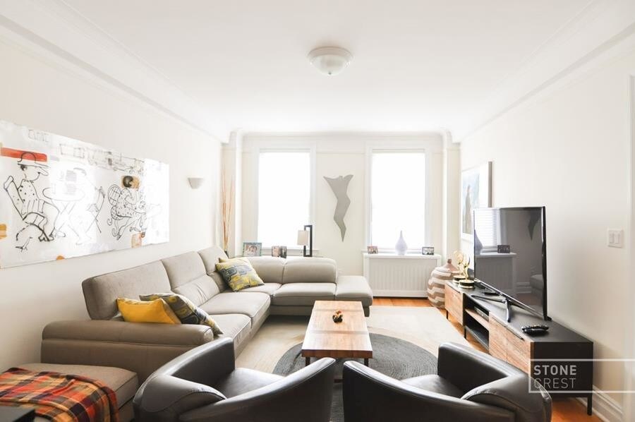 290 Riverside Dr-Unit -9C in New York, NY - Building Photo