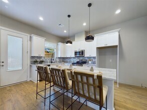 5020 Broom St in Houston, TX - Building Photo - Building Photo
