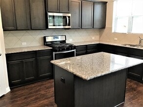 5904 Gerard Dr in Austin, TX - Foto de edificio - Building Photo