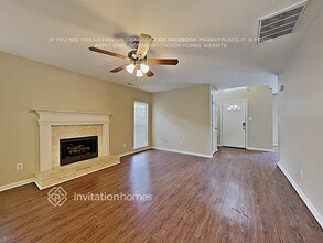 15014 Ashlight Dr in Charlotte, NC - Building Photo - Building Photo