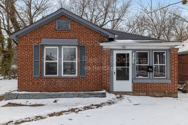 property at 10139 Royal Dr