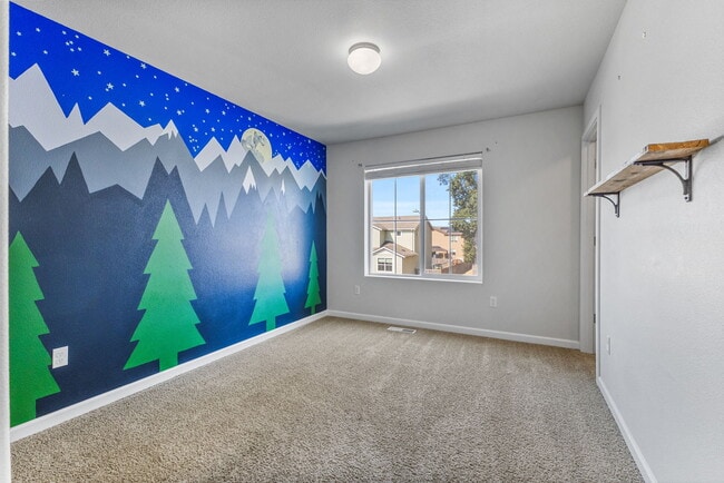 856 Bear Creek Dr in Molalla, OR - Building Photo - Building Photo