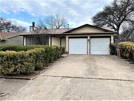 5502 Honey Dew Terrace in Austin, TX - Building Photo