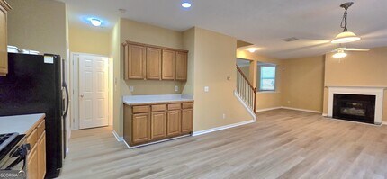 11 Brookview Dr in Newnan, GA - Building Photo - Building Photo