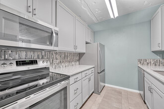 444 17th St, Unit 305 in Denver, CO - Building Photo - Building Photo