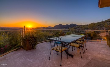 36879 N 38th St in Cave Creek, AZ - Foto de edificio - Building Photo
