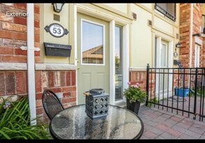 2265 Bur Oak Ave in Markham, ON - Building Photo