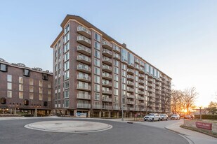 Harbour Square in Washington, DC - Building Photo