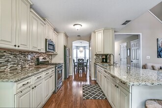 6165 Pattingham Dr in Roswell, GA - Building Photo - Building Photo