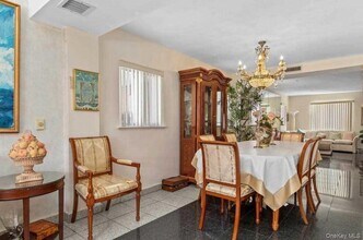 73-14 174th St in Queens, NY - Building Photo - Building Photo