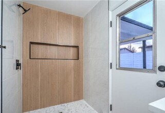 3676 N Braewood Ave in Las Vegas, NV - Building Photo - Building Photo