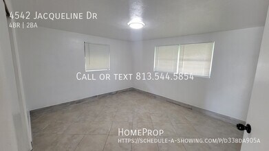 4542 Jacqueline Dr in New Port Richey, FL - Building Photo - Building Photo