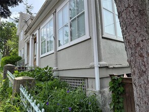 12 Villard Ave in Hastings On Hudson, NY - Building Photo - Building Photo