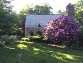 178 Ferris Hill Rd in New Canaan, CT - Building Photo - Building Photo