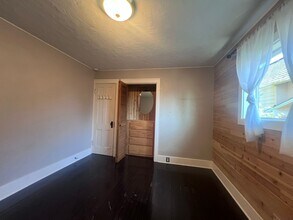 116 Olympic Ave in Bremerton, WA - Building Photo - Building Photo