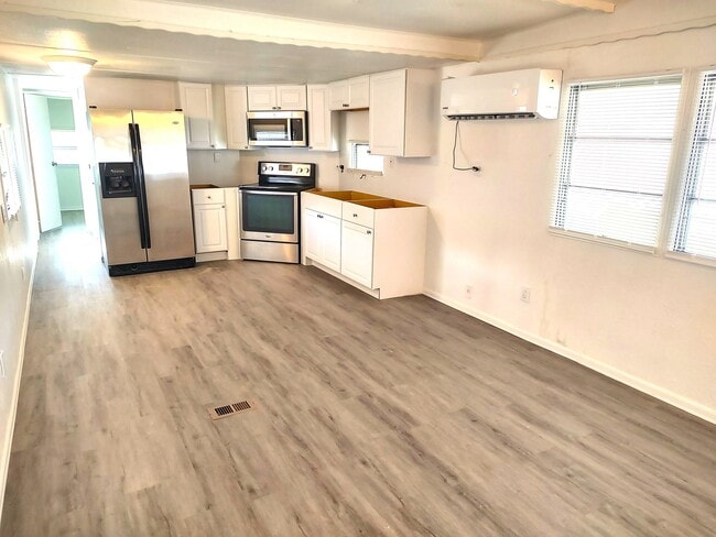property at 900 9th Ave E