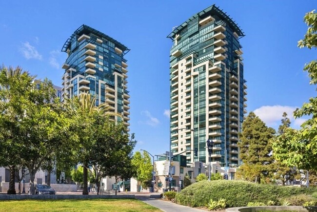 property at 555 Front St
