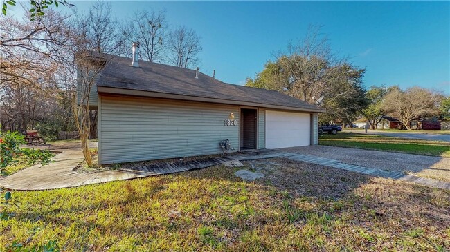 1820 Langford St, Unit 528 in College Station, TX - Building Photo - Building Photo