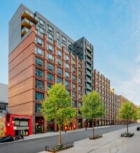 181 Front St in Brooklyn, NY - Building Photo - Building Photo