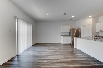 14878 Calderon Dr in Conroe, TX - Building Photo - Building Photo