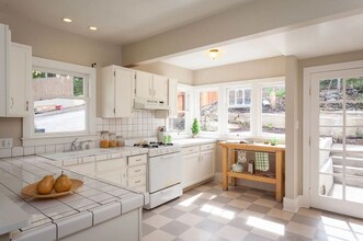 4433 Brookdale Ave in Oakland, CA - Building Photo - Building Photo