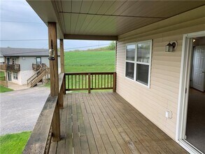 236 Sunnyland Dr in Portersville, PA - Building Photo - Building Photo