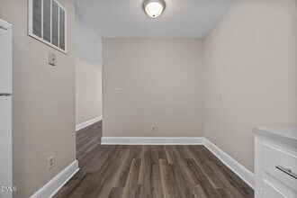 204 W McNeill St in Lillington, NC - Building Photo - Building Photo