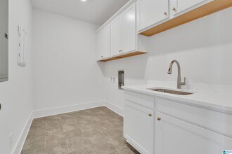 1032 Clifton Rd in Birmingham, AL - Building Photo - Building Photo