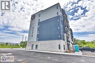 3370 Stella Crescent in Windsor, ON - Building Photo - Building Photo