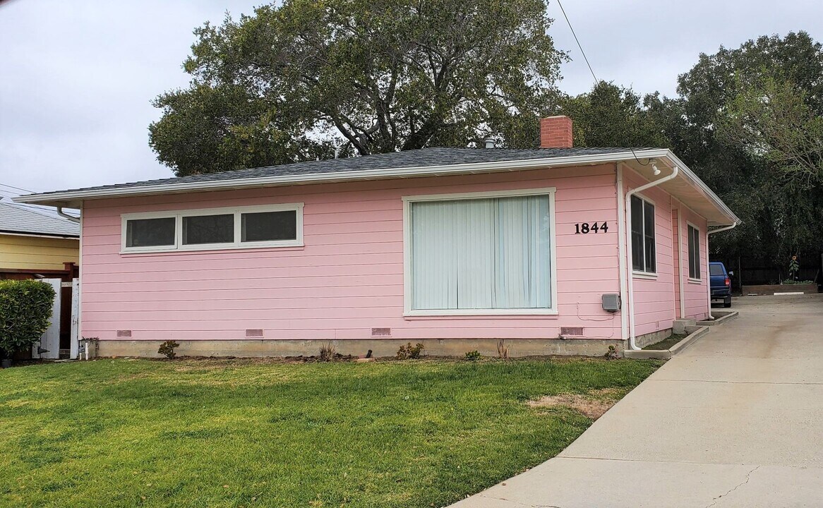 1844 McCollum St in San Luis Obispo, CA - Building Photo