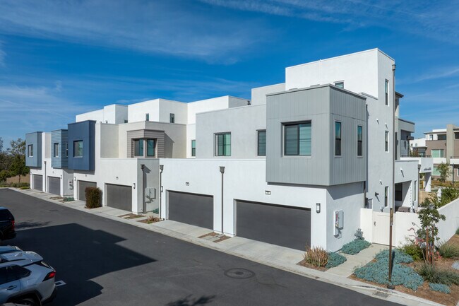 Revo at Novel Park in Irvine, CA - Building Photo - Building Photo