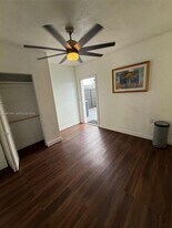 13030 SW 80th St in Miami, FL - Building Photo