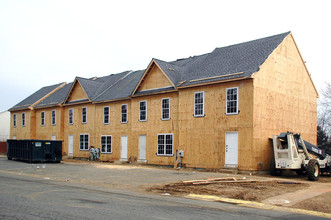 Arbor Place I & III in New Castle, DE - Building Photo - Building Photo